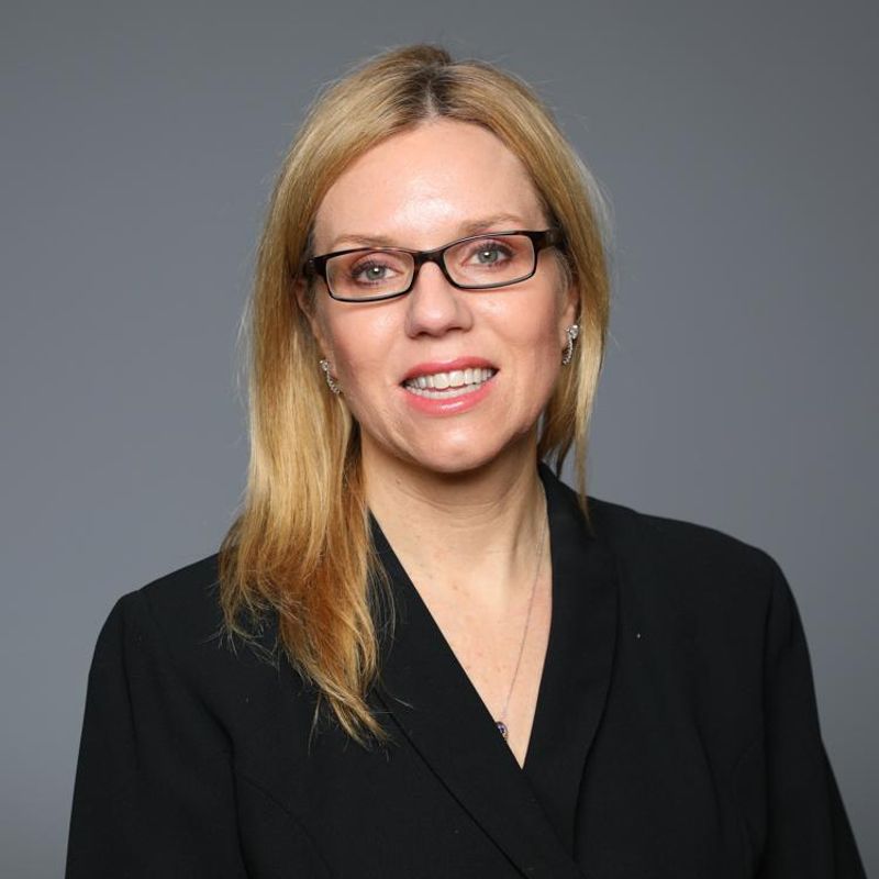 Kelle Berggren, MD, Wheaton Dermatologist